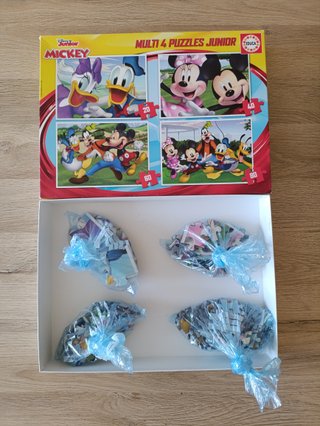 4 Puzzles Disney de Mickey Mouse y sus amigos