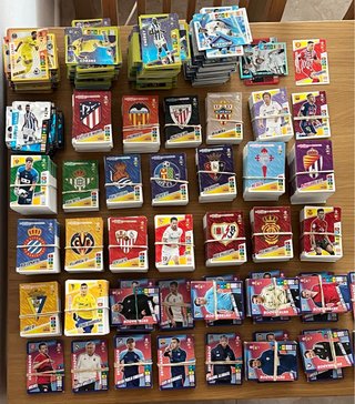 Cromos Adrenalyn XL 22-23