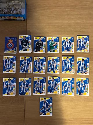 Cromos Adrenalyn XL 22-23