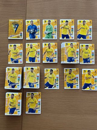 Cromos Adrenalyn XL 22-23