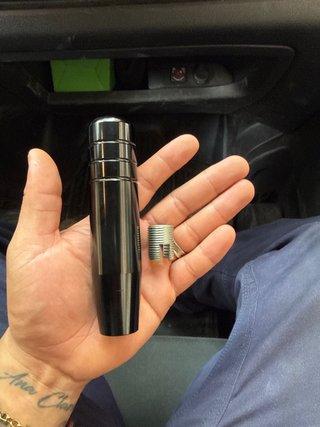 Pomo de cambio negro con adaptador