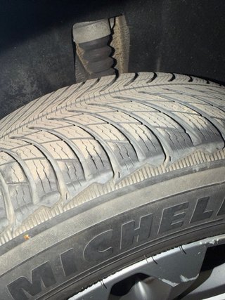 Neumático Michelin Pilot Alpin 5 SUV 235-60 R18