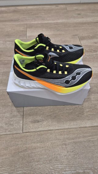 Zapatillas Saucony Endorphin Pro 4 Talla 45