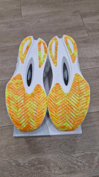 Zapatillas Saucony Endorphin Pro 4 Talla 45