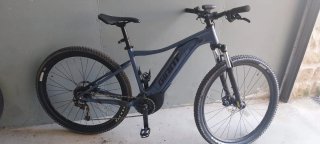Bicicleta Eléctrica Giant Azul.  GIANT TALON E+ 3.