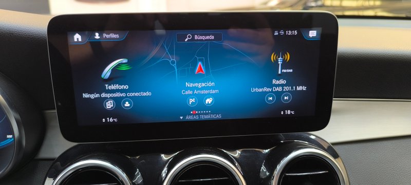 Mercedes-Benz GLC 2021, foto 24