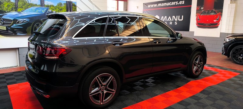 Mercedes-Benz GLC 2021, foto 2