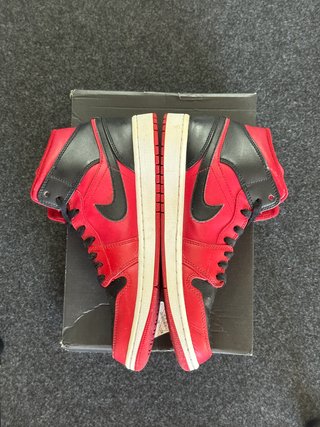 Nike Air Jordan 1 Mid Reverse Bred EU 42.5