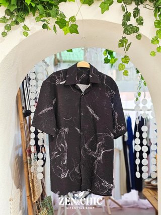 Camisa negra hombre textura abstracto