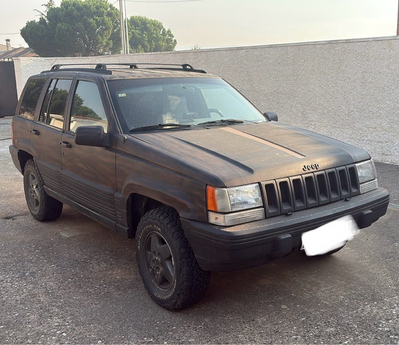 Jeep Grand Cherokee 1992 - foto 1