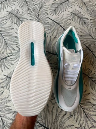 Zapatillas Adidas Hyperboost Verdes Talla 44