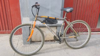 Bicicleta Montaña Naranja/Gris las dos lo vendo