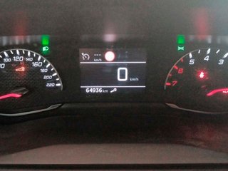 Peugeot 2008 BlueHDi 110 Allure 81 kW (110 CV)