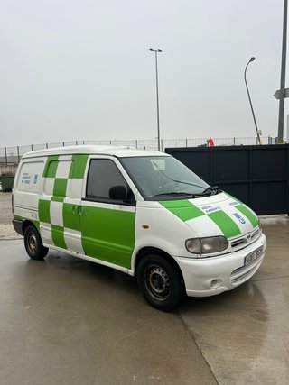 Nissan Vanette 2002