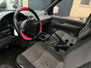 Nissan Vanette 2002