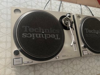 Technics SL-1200MK2 Tocadiscos