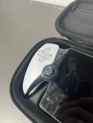 PS5 Portal - Negro y Blanco