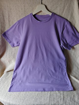 Camiseta manga corta hombre talla M morado lila