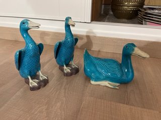 Lote 5 figuras decorativas azules