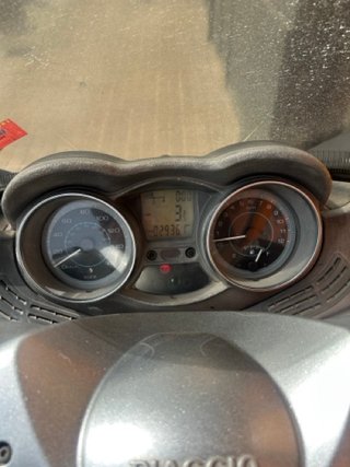Piaggio X-EVO 125 Negro