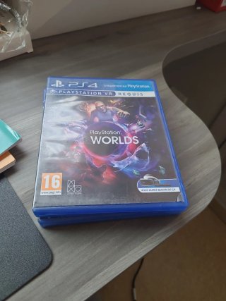 PlayStation VR Worlds PS4