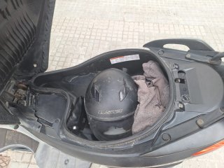 Suzuki Burgman 200 Executive Negra