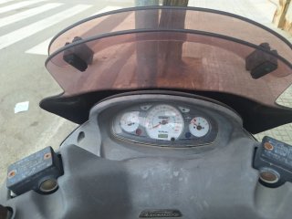 Suzuki Burgman 200 Executive Negra