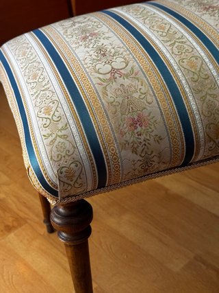 Banqueta tapizada pie de cama o vestidor