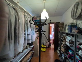 Perchero de diseño antiguo se puede desmontar.