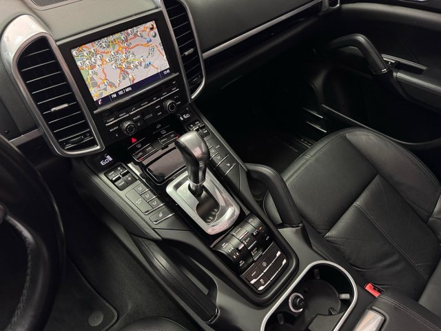 Porsche Cayenne 2016
