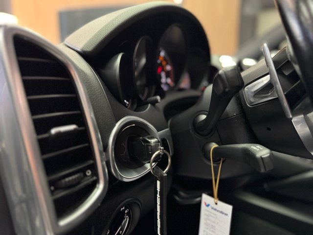 Porsche Cayenne 2016