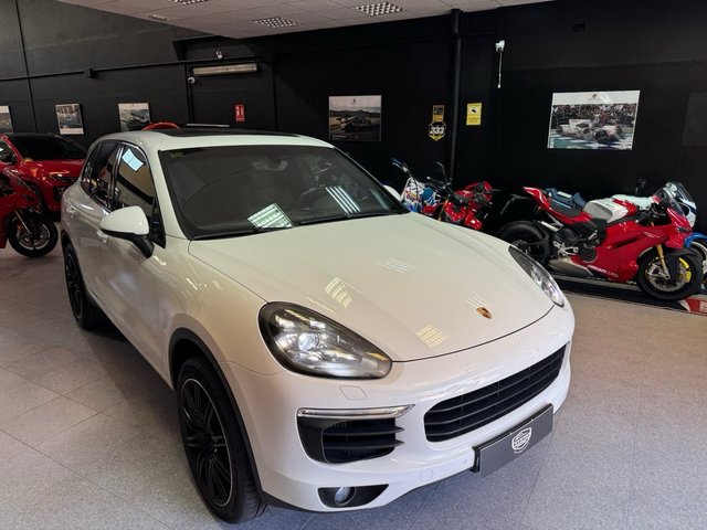 Porsche Cayenne 2016