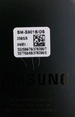 Samsung Galaxy S22 256GB + Galaxy Watch + Buds