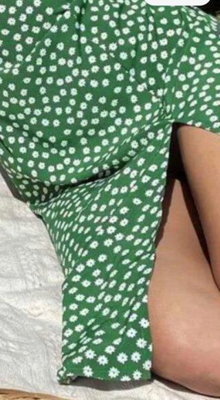 Vestido verde con lunares blancos Talla M