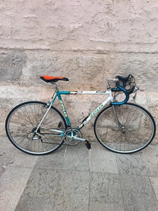 Bicicleta Zeus Clásica