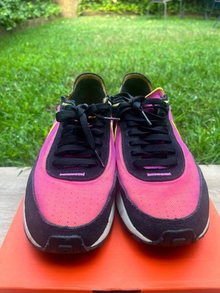Nike Waffle One Rosas y Amarillas Talla 42