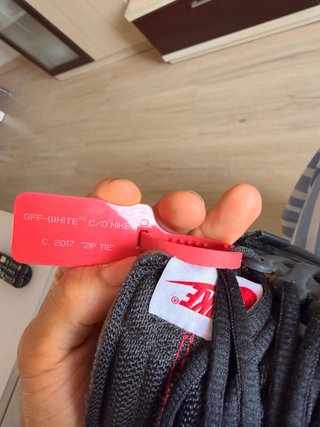 Nike x Off-White Presto Negro Beige