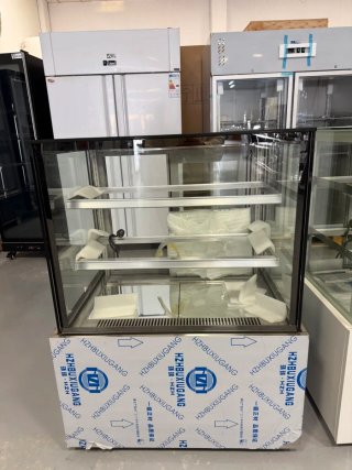 EXPOSITOR DE TARTAS REFRIGERADO