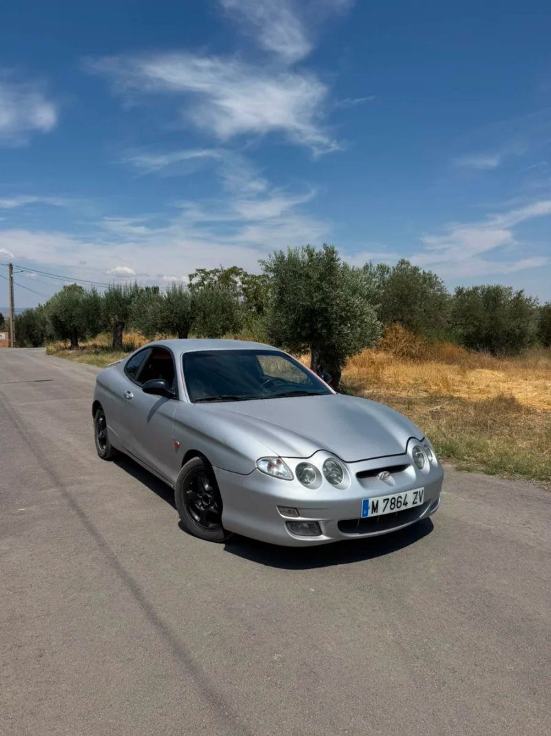 Hyundai Coupe 2000 - foto 1