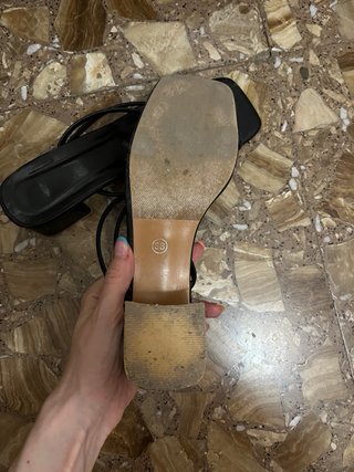 Sandalias Negras tacón pequeño