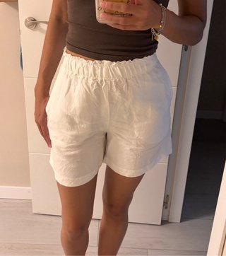 Bermuda blanca