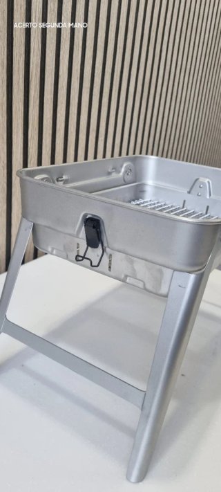 Barbecue Decathlon compatto