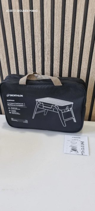 Barbecue Decathlon compatto
