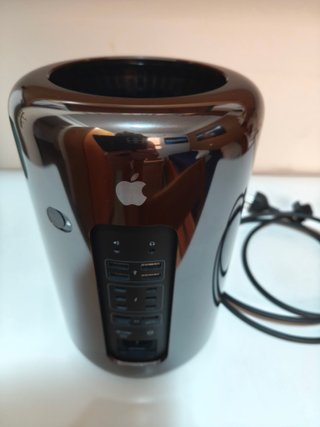 Mac Pro (Late 2013) Negro/Plateado