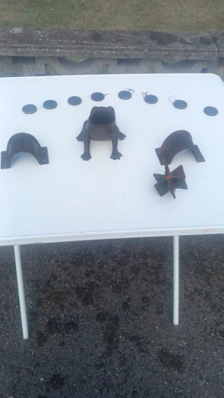 Piezas de hierro antiguas juego rana
