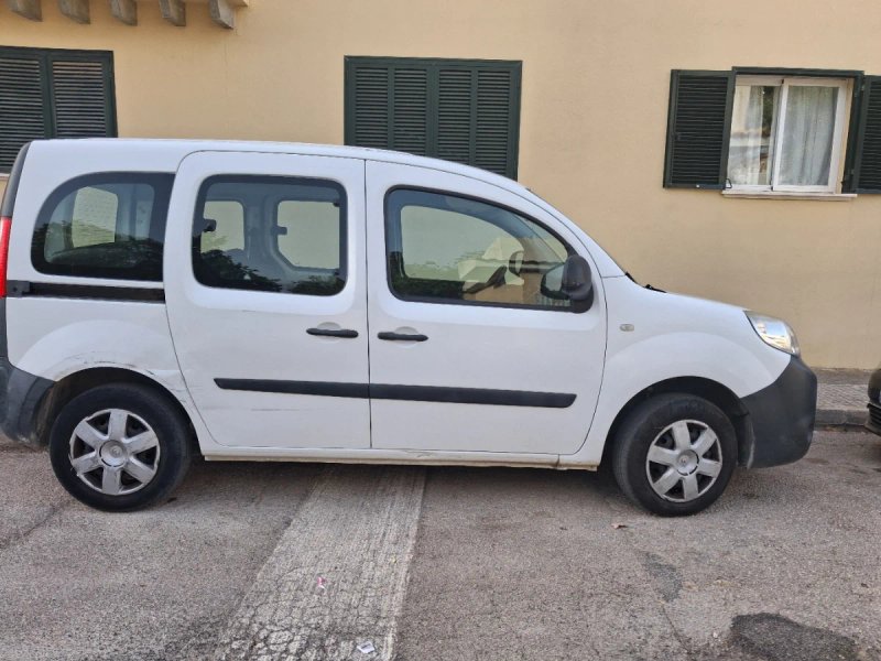 Renault Kangoo 2016 - foto 1
