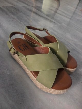 Sandalias GR cuña esparto verde y marrón
