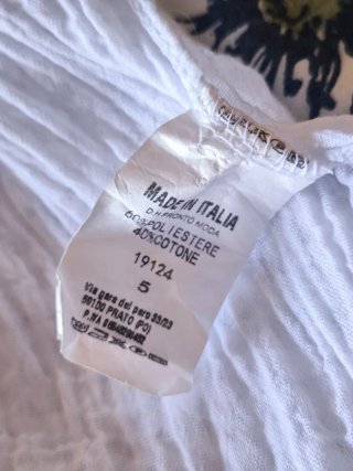Vestito bianco estivo di pizzo