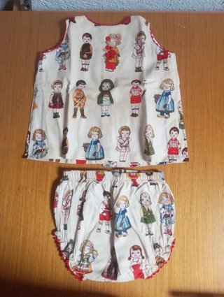 Conjunto Vestido y Braguita Bebé Niña