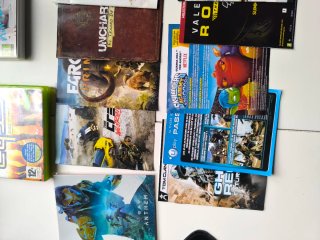 Regalo manuales y merchan